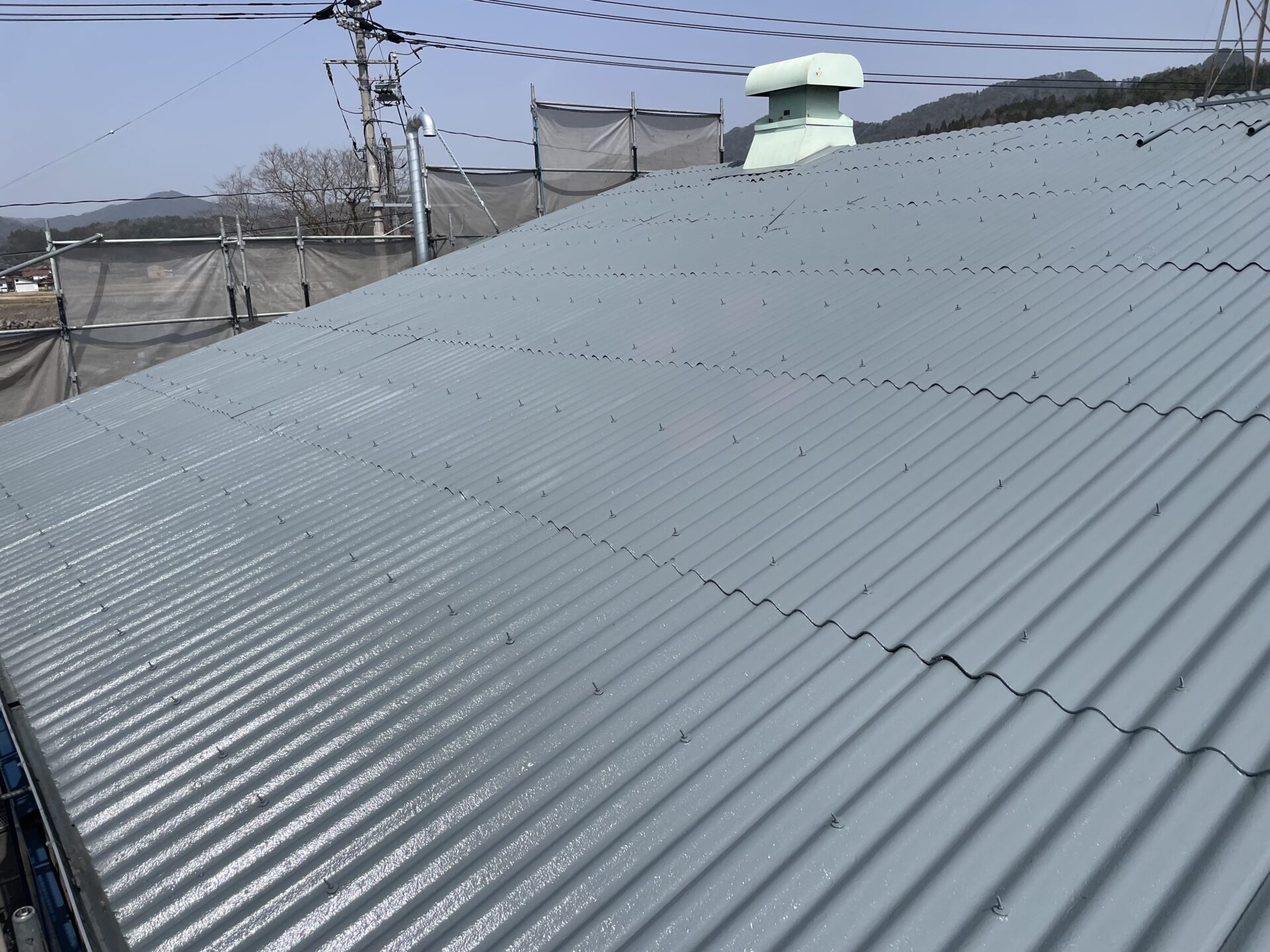 【工場】スレート屋根 　塗装補強工事(広島県山県郡)