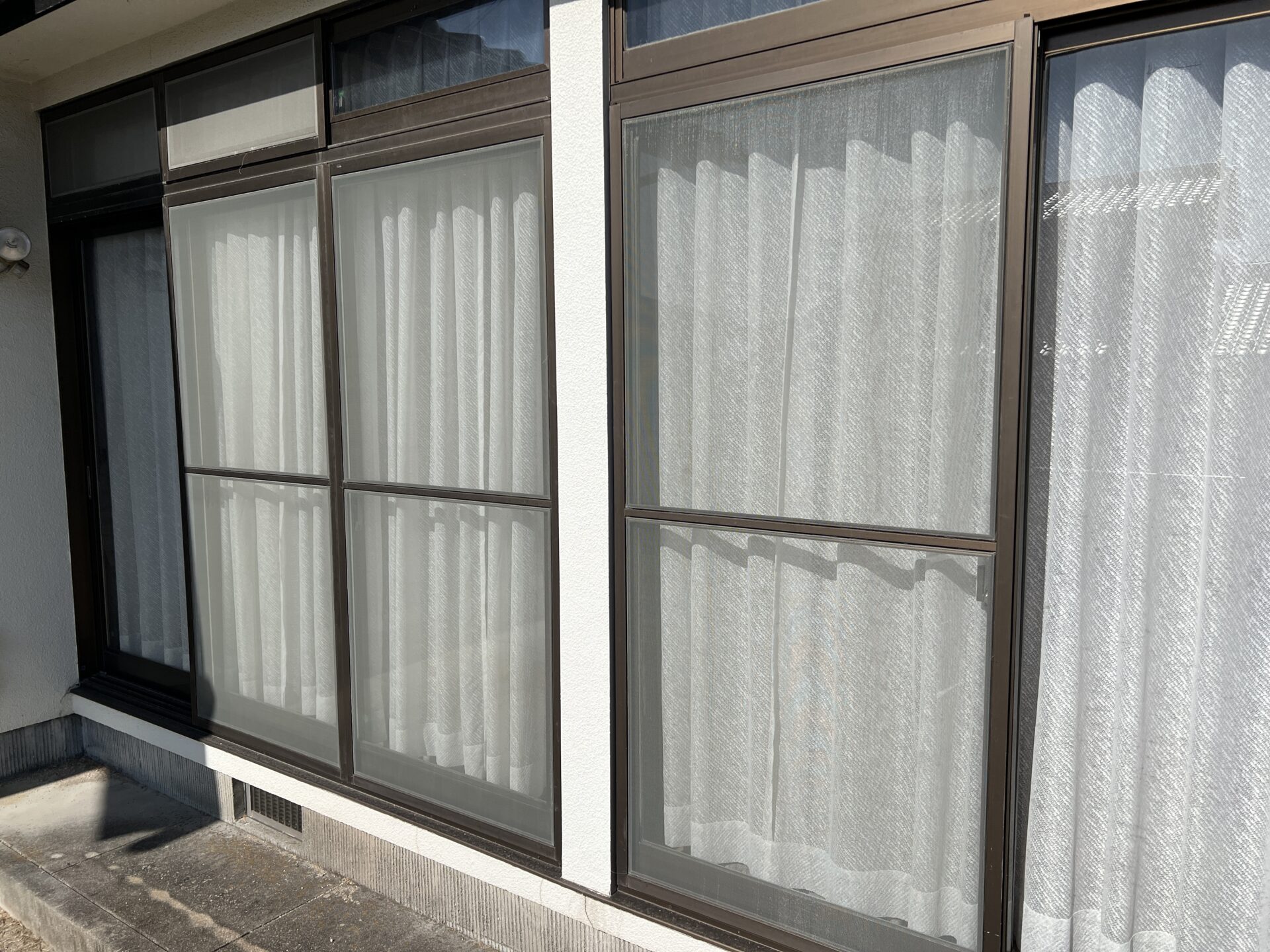 【戸建て】網戸 貼替工事