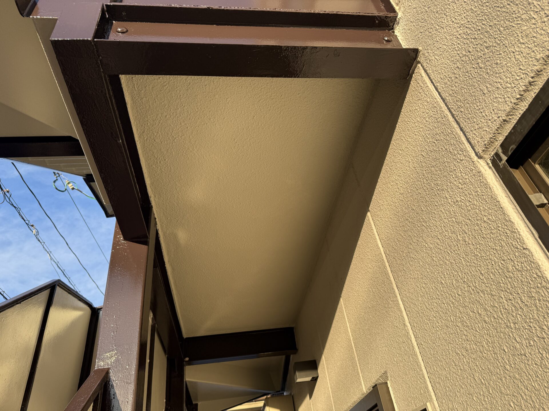 【外部階段】塗装改修工事 及  ベランダ手摺 塗装工事