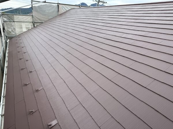 広島市で屋根塗装工事をご検討の方へ、屋根塗装工事事例を広島市に地域密着のクリーンハウス工業がご紹介します