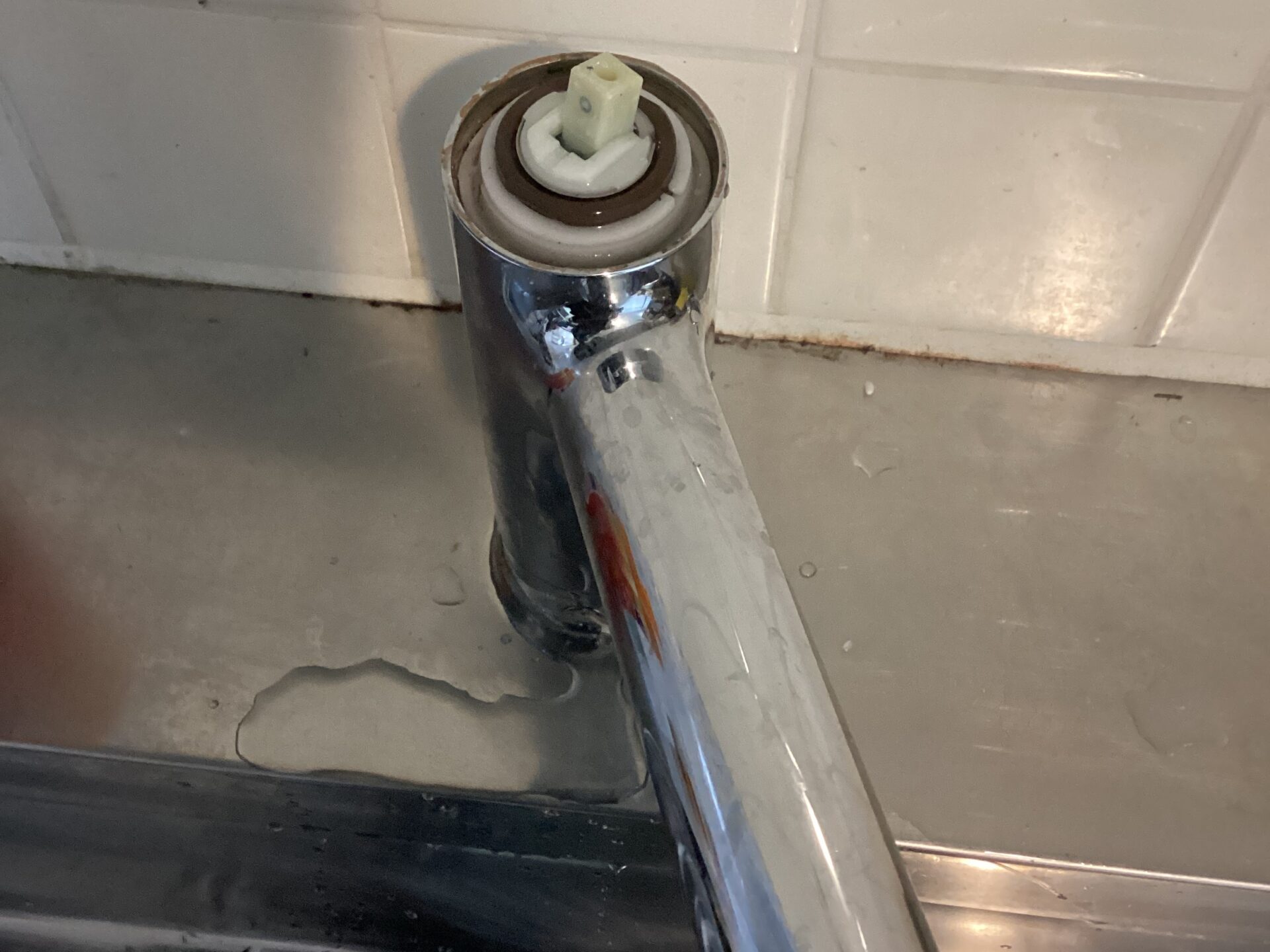 キッチン水栓 カートリッジ取替工事