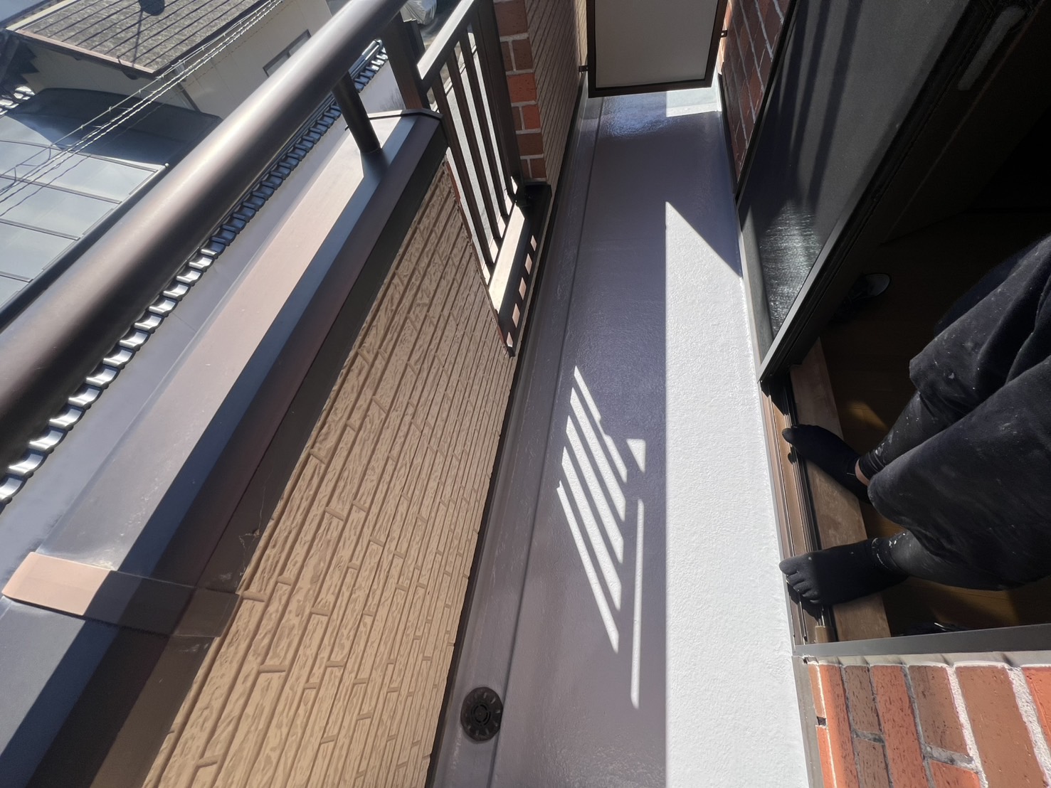 【ベランダ】FPR防水 トップコート塗装工事