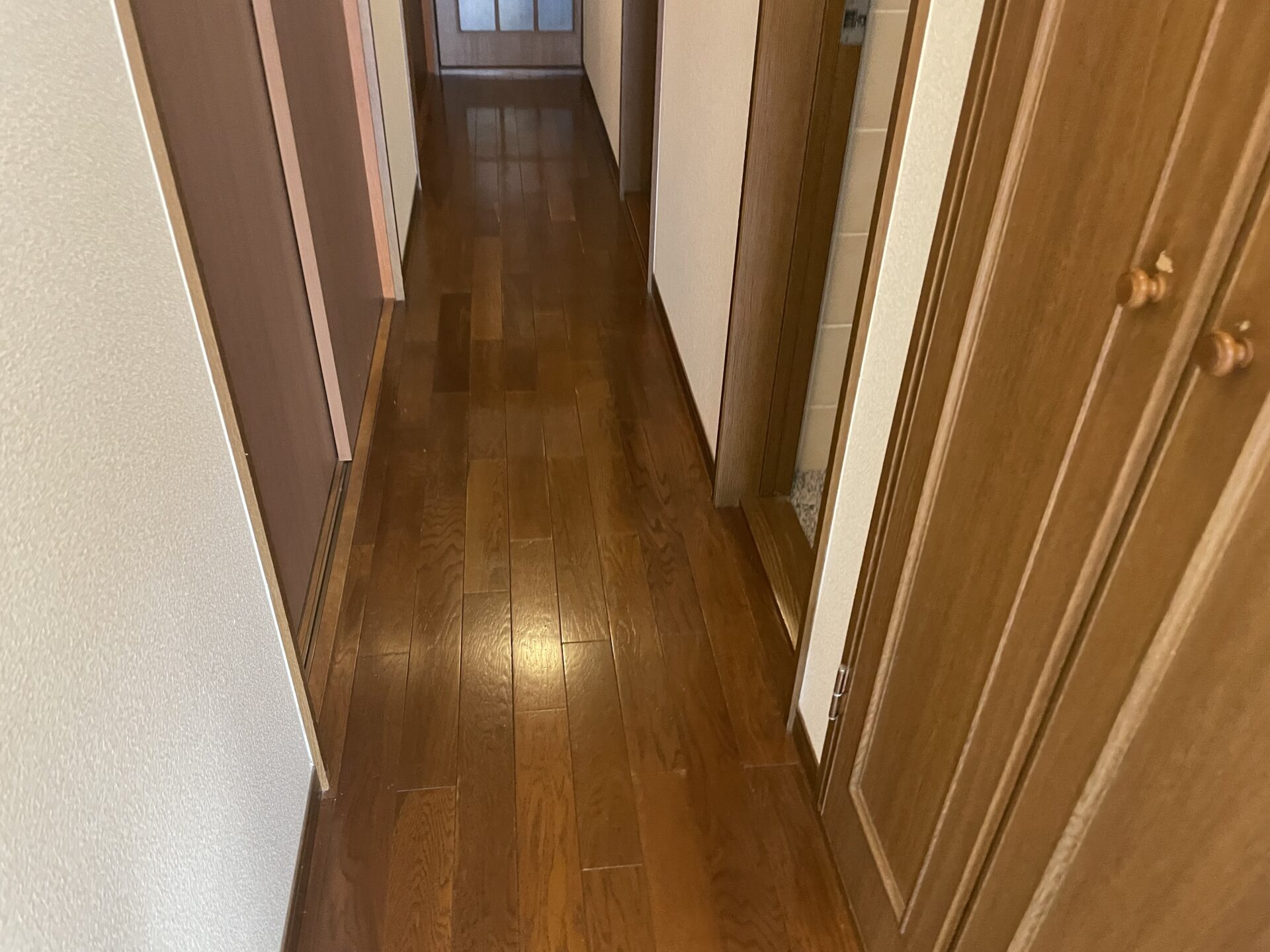 退去修繕工事（フローリング追い貼り工事）