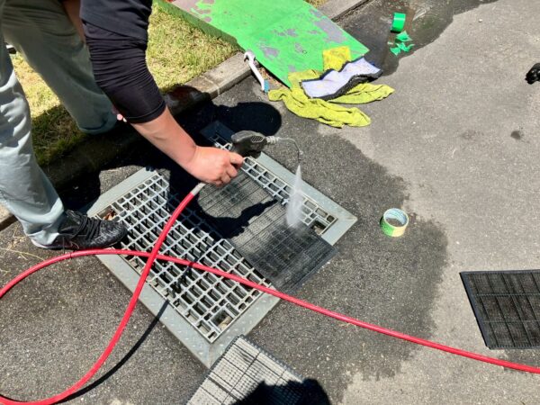 天吊りエアコン　エアコン　エアコン洗浄　エアコンクリーニング 広島市でエアコン洗浄をご検討の方へ、エアコン洗浄事例を広島市に地域密着のクリーンハウス工業がご紹介します 