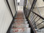 【アパート】廊下床　階段　改修・塗装工事