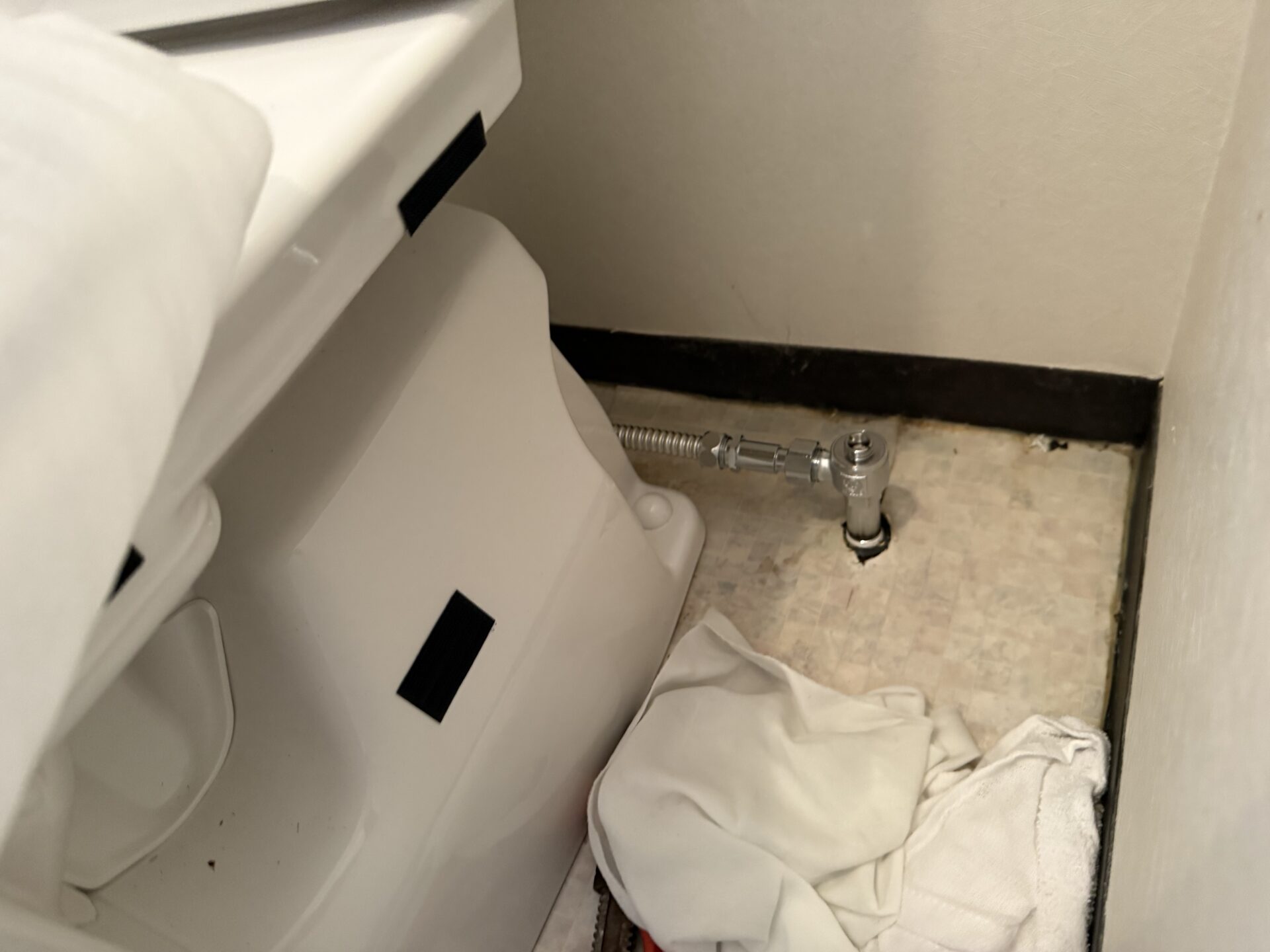 【アパート】トイレ 取替工事