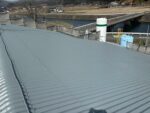 【工場】スレート屋根 　塗装補強工事(広島県山県郡)