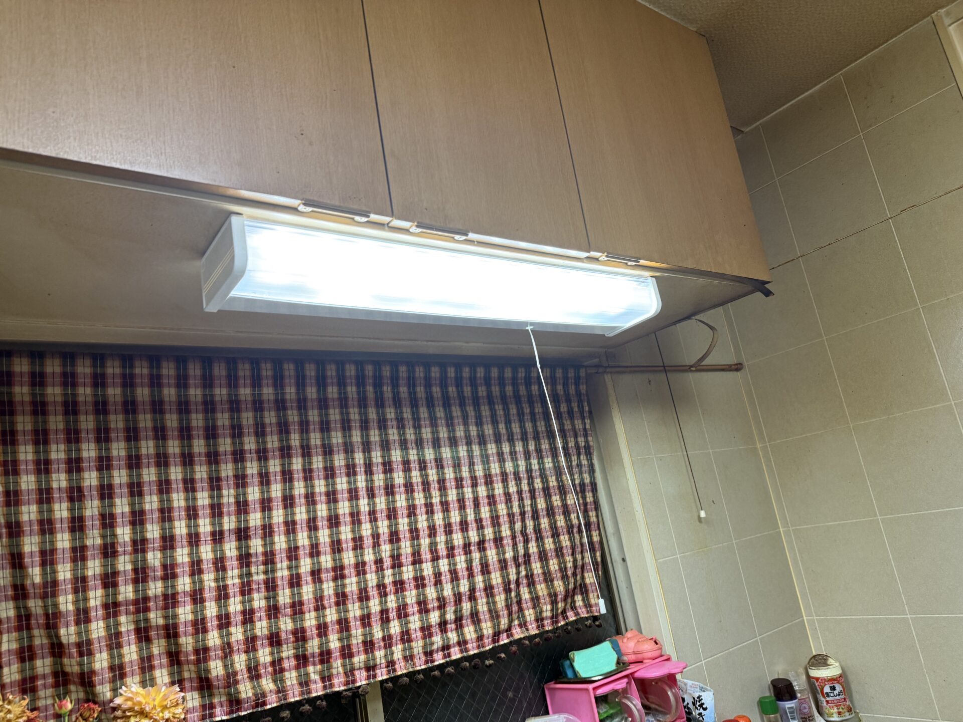 【アパート】防水コンセント交換工事