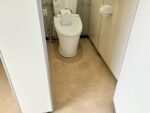 【トイレ】トイレ床 清掃作業