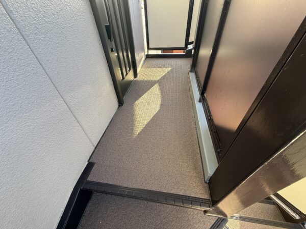 広島市で外部階段 改修工事をご検討の方へ、外部階段 改修工事事例を広島市に地域密着のクリーンハウス工業がご紹介します