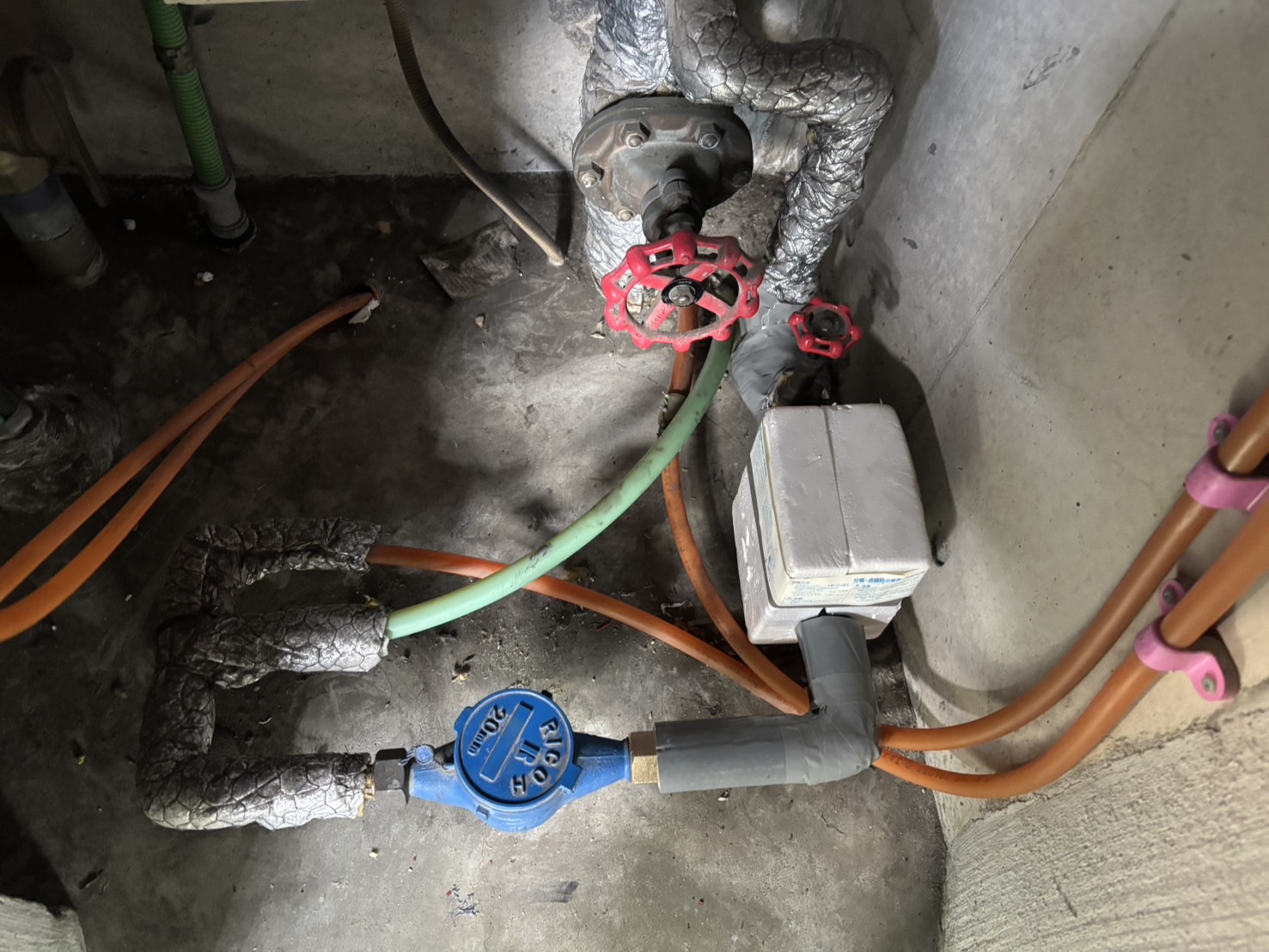 パイプシャフト内 減圧弁 取替工事