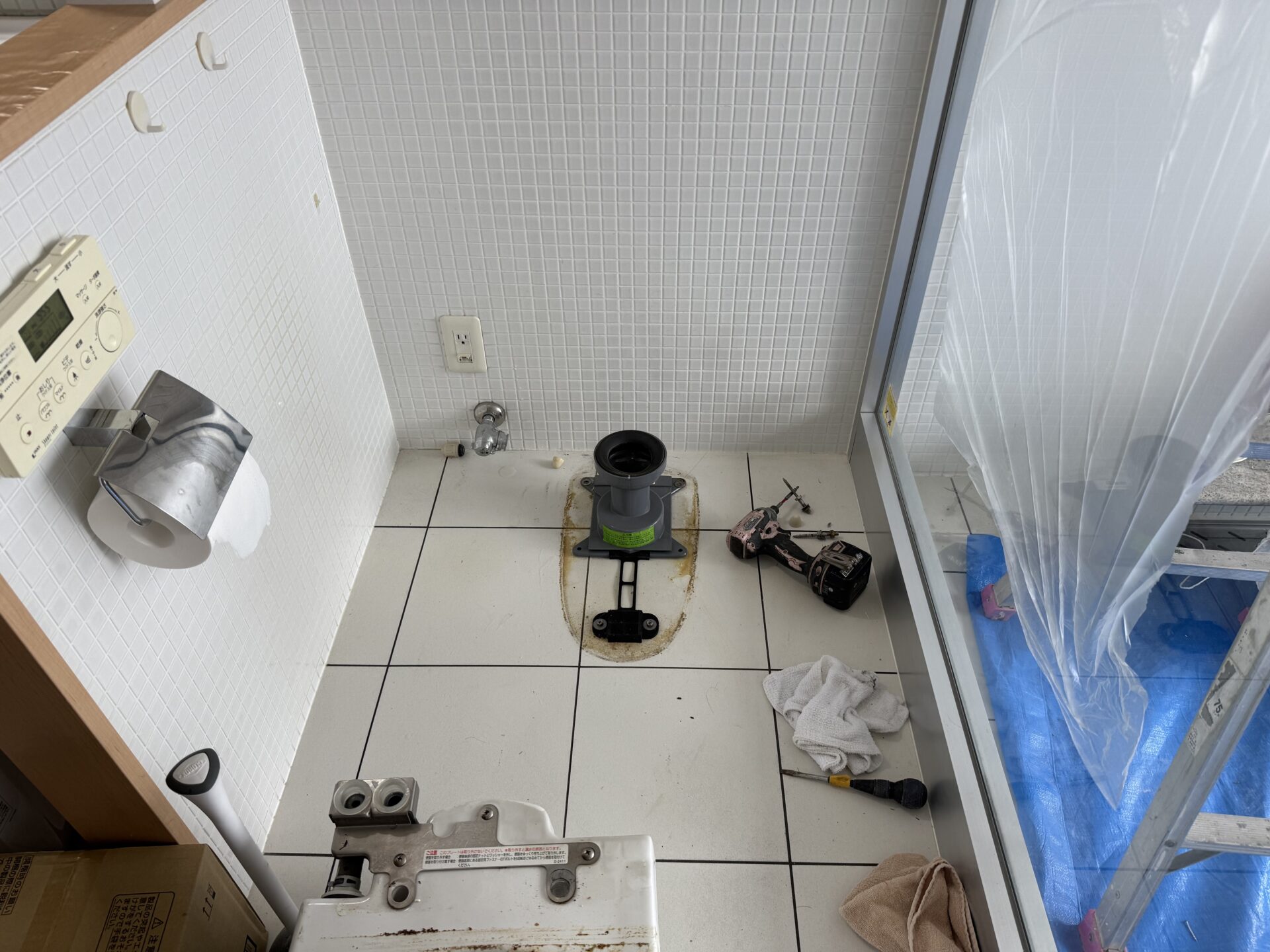 【一軒家】浴室 及 トイレ 工事