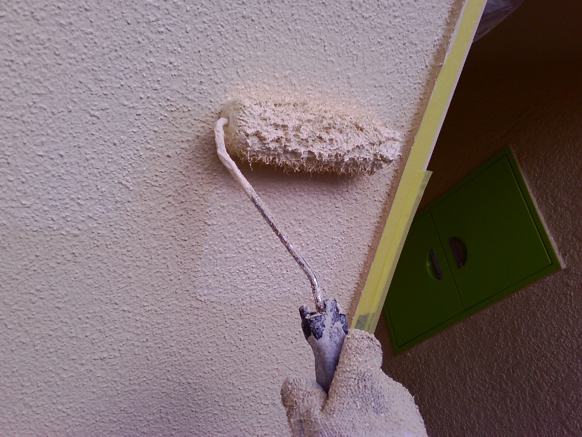 【マンション】共用部 階段天井 補修塗装工事