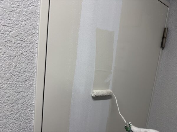 広島市で階段室内 改修工事をご検討の方へ、階段室内 改修工事事例を広島市に地域密着のクリーンハウス工業がご紹介します