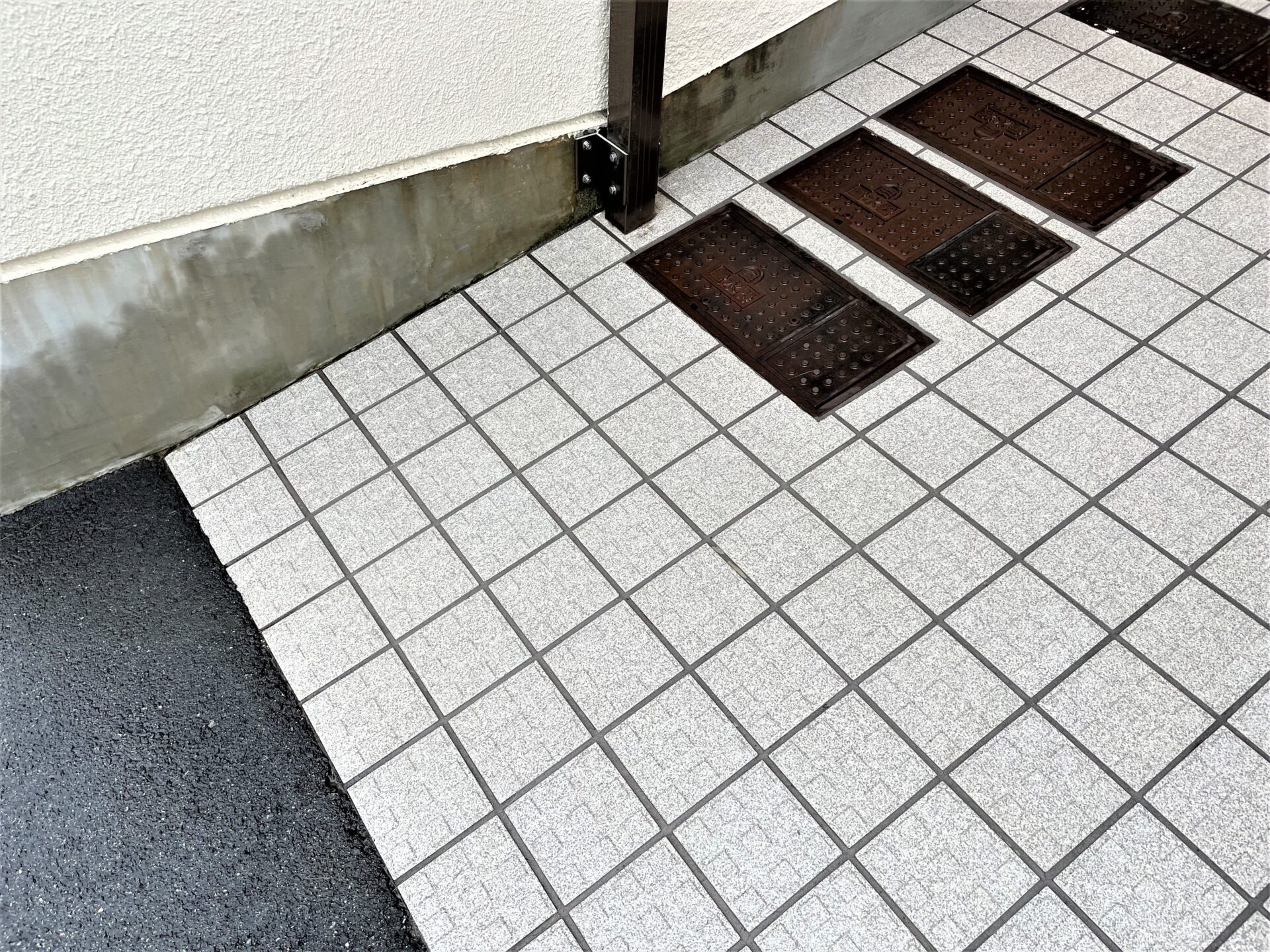 エントランス スロープ床 防滑工事
