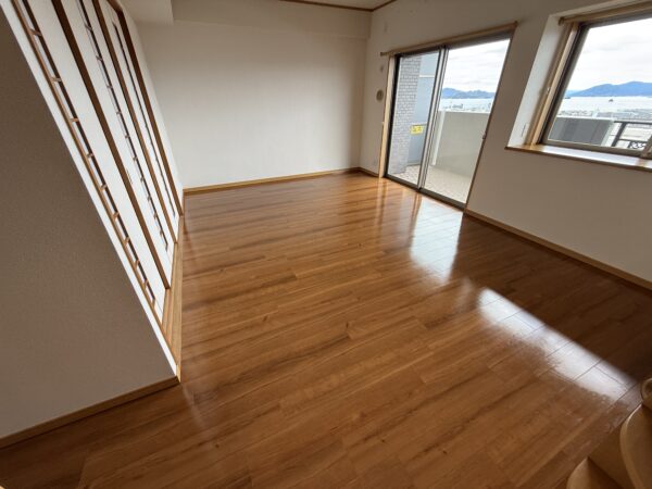 広島市で退去修繕工事をご検討の方へ、退去修繕工事事例を広島市に地域密着のクリーンハウス工業がご紹介します
