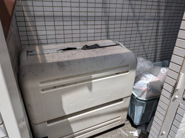 広島市でカラス対策工事をご検討の方へ、カラス対策工事事例を広島市に地域密着のクリーンハウス工業がご紹介します