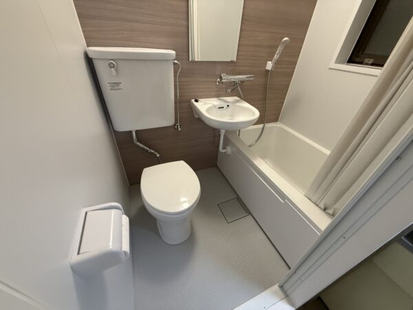 広島市でユニットバス取替工事をご検討の方へ、ユニットHバス取替工事事例を広島市に地域密着のクリーンハウス工業がご紹介します